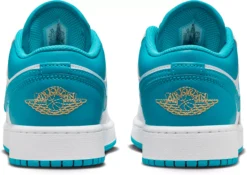 Jordan Kids' Grade School Air Jordan 1 Low Basketball Shoes -Basketball Style Shop 553560 174 WhiteAqua BCK