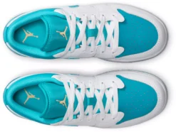 Jordan Kids' Grade School Air Jordan 1 Low Basketball Shoes -Basketball Style Shop 553560 174 WhiteAqua TOP