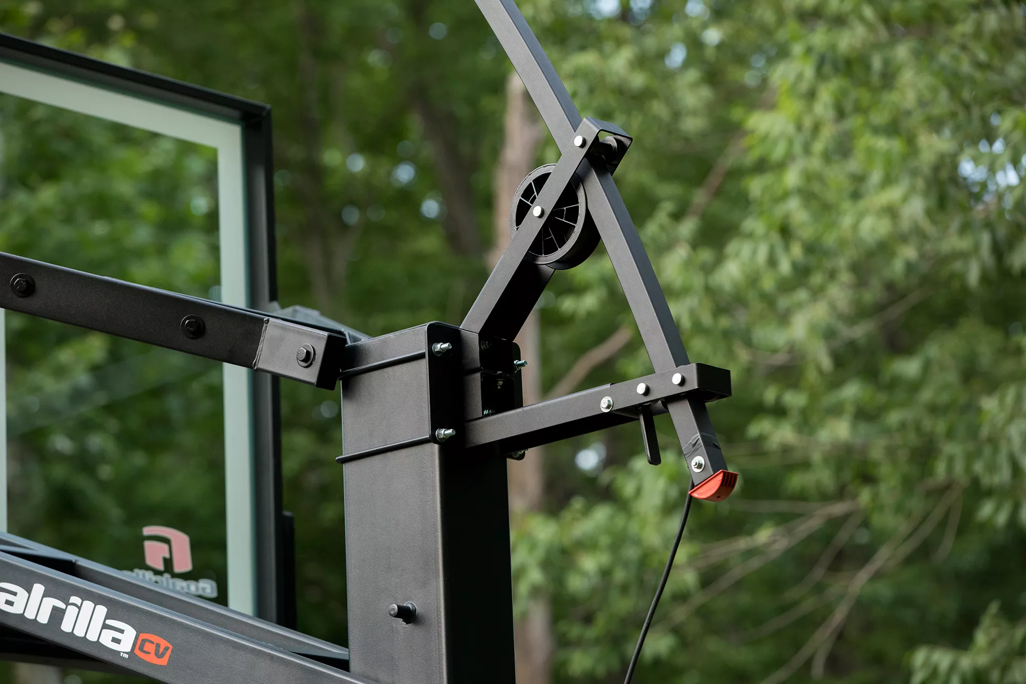 Goalrilla LED Basketball Hoop Light 2 Goalrilla LED Basketball Hoop Light - Image 2