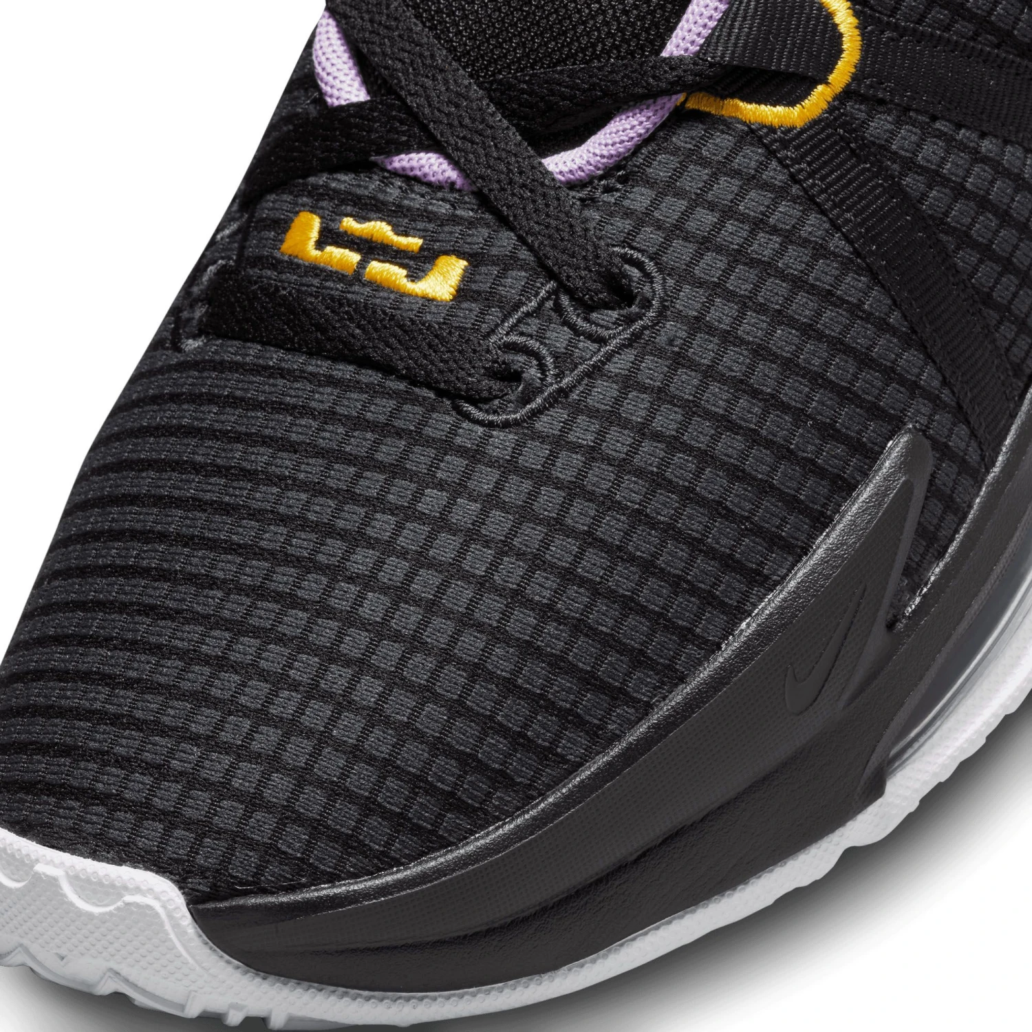 Nike LeBron Witness 7 Basketball Shoes 7 Nike LeBron Witness 7 Basketball Shoes - Image 7