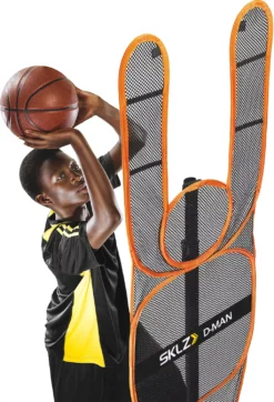 SKLZ D-Man Defensive Mannequin -Basketball Style Shop DMBK 000 02 NOCOLOR MODFRT