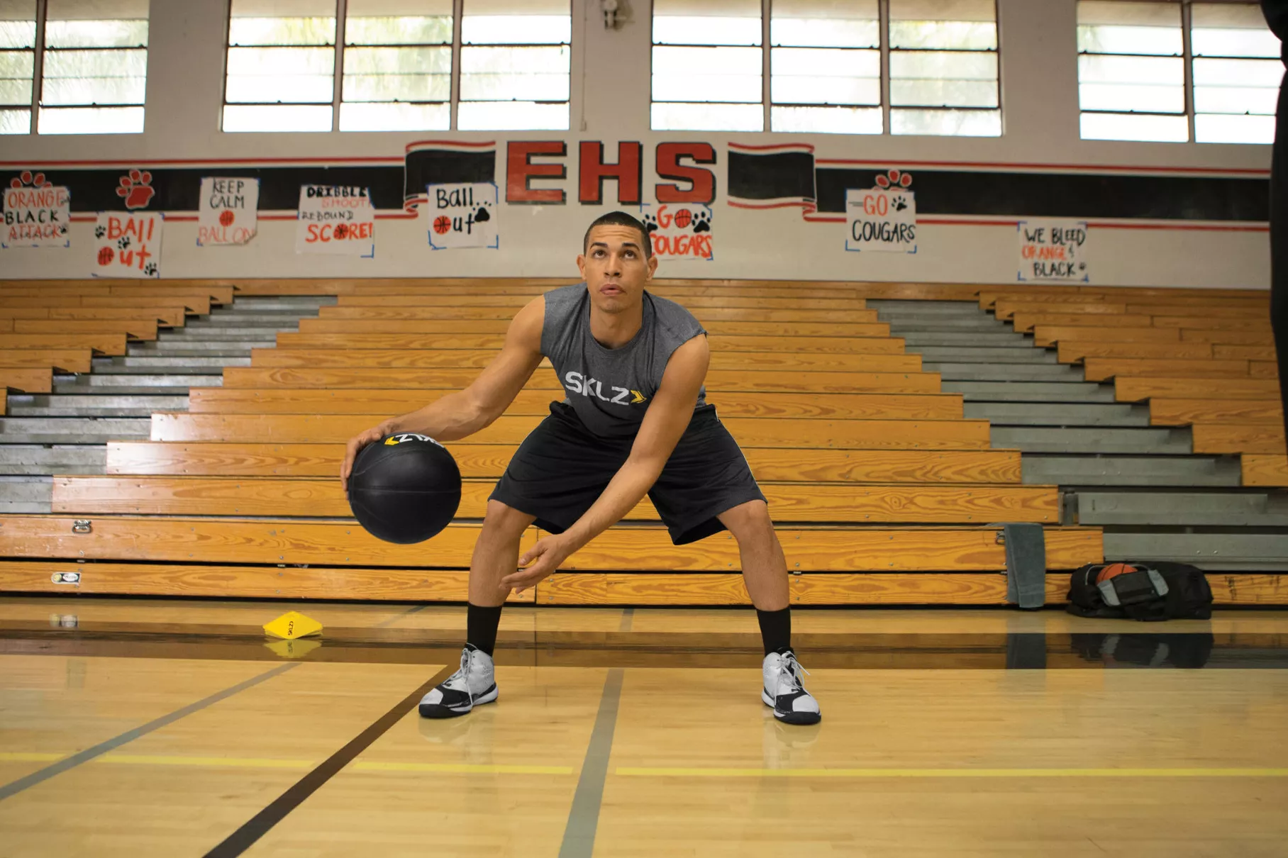 SKLZ Heavy Weight Control Training Basketball (29.5”) 3 SKLZ Heavy Weight Control Training Basketball (29.5”) - Image 3